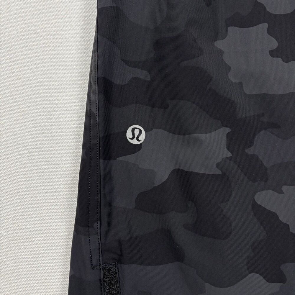 Lululemon Women's Sz 2 Adapted State High-Rise Jogger Camo Black Ankle Zip - Picture 9 of 13